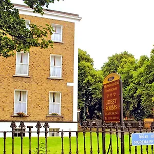 Morehampton Townhouse 3* Dublin