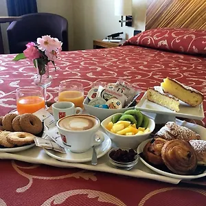 **** Hotel Mh Fiera Italia